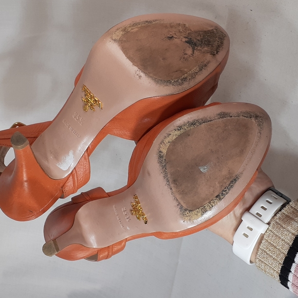Vintage Prada orange leather platform heels size 35.5 size 5.5 - Picture 14 of 15